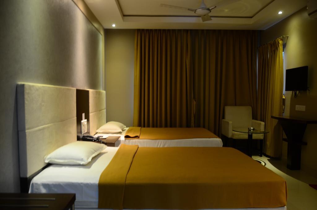 Hotel Blue Lagoon Даман Номер фото